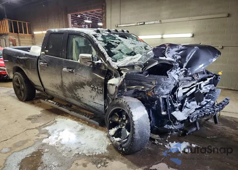 2017 Ram 1500 St z USA, uszkodzony, nr VIN 1C6RR7FT4HS692553